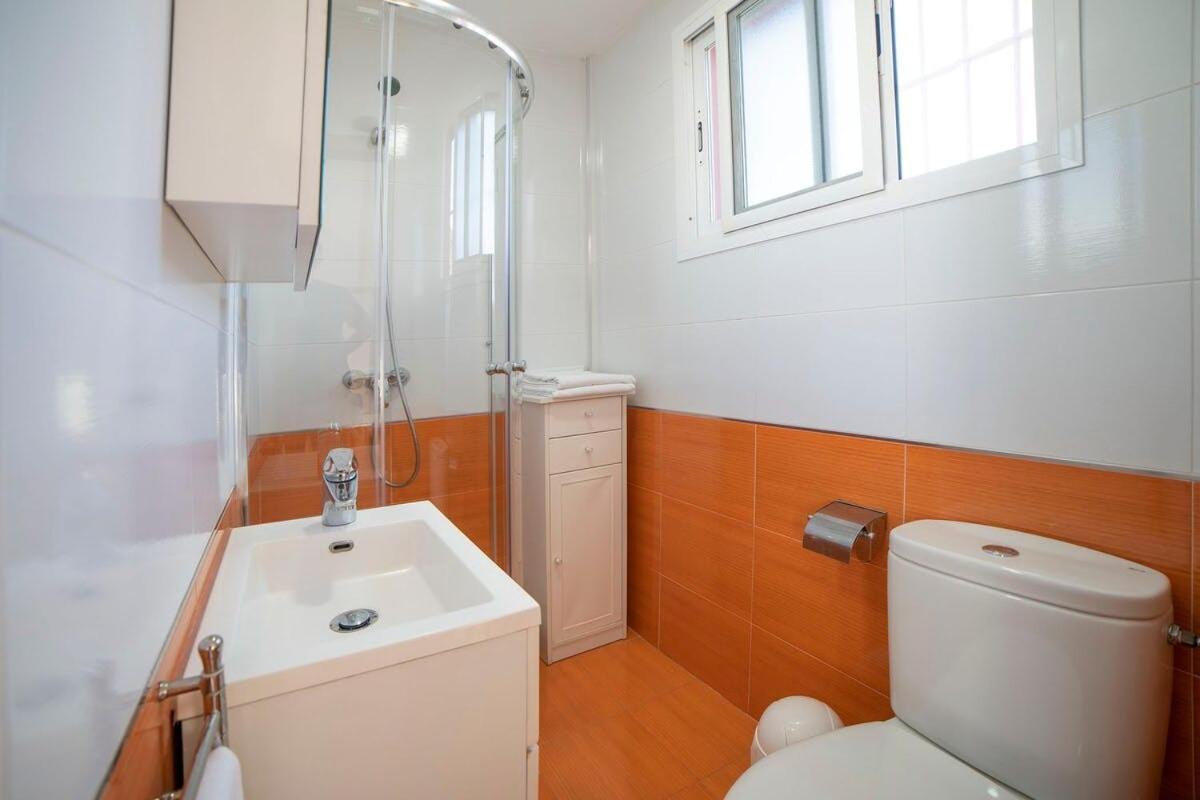 Bonito Apartamento Con Terraza - Pedregalejo Playa Màlaga Exteriér fotografie