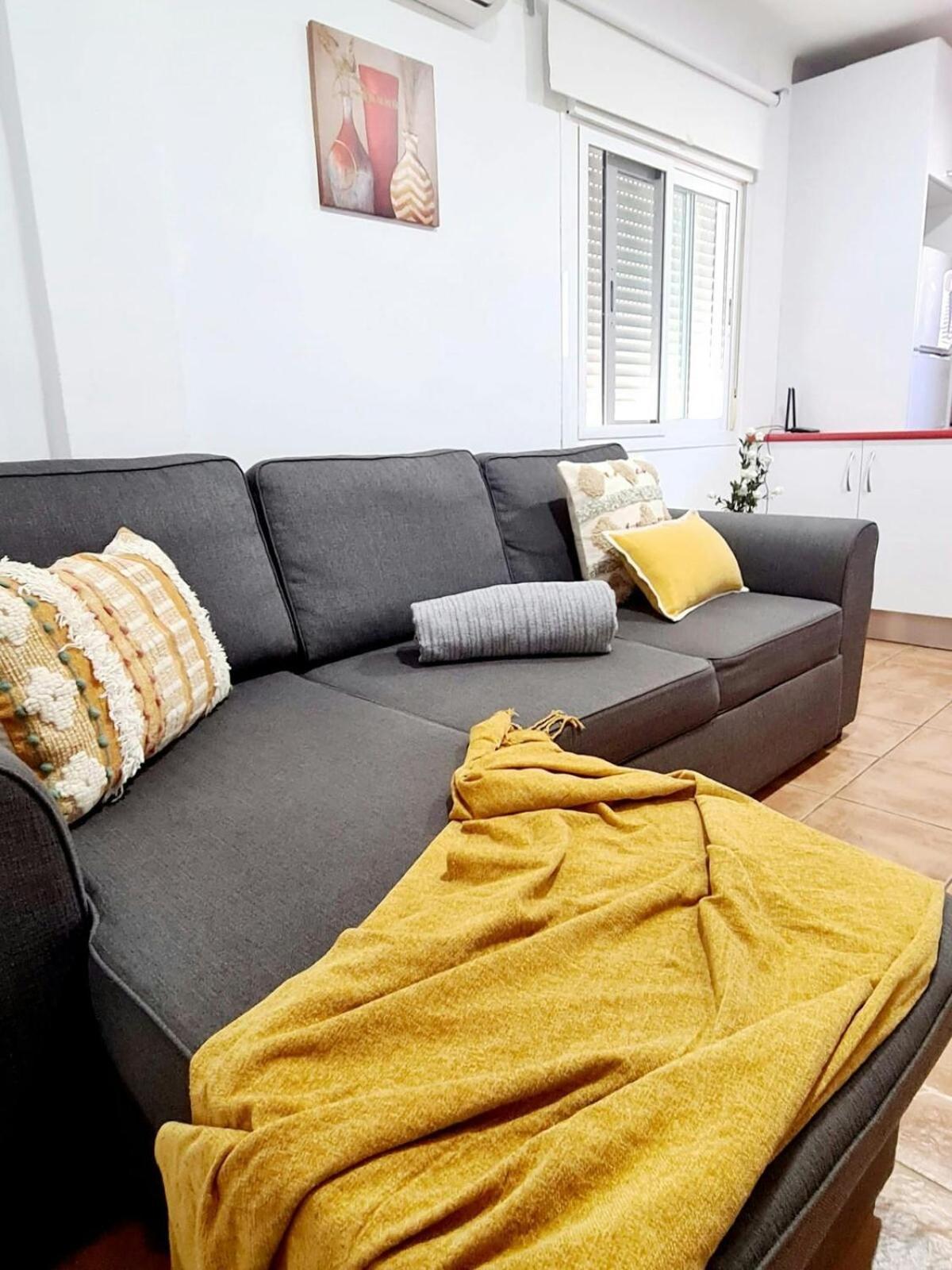 Bonito Apartamento Con Terraza - Pedregalejo Playa Màlaga Exteriér fotografie